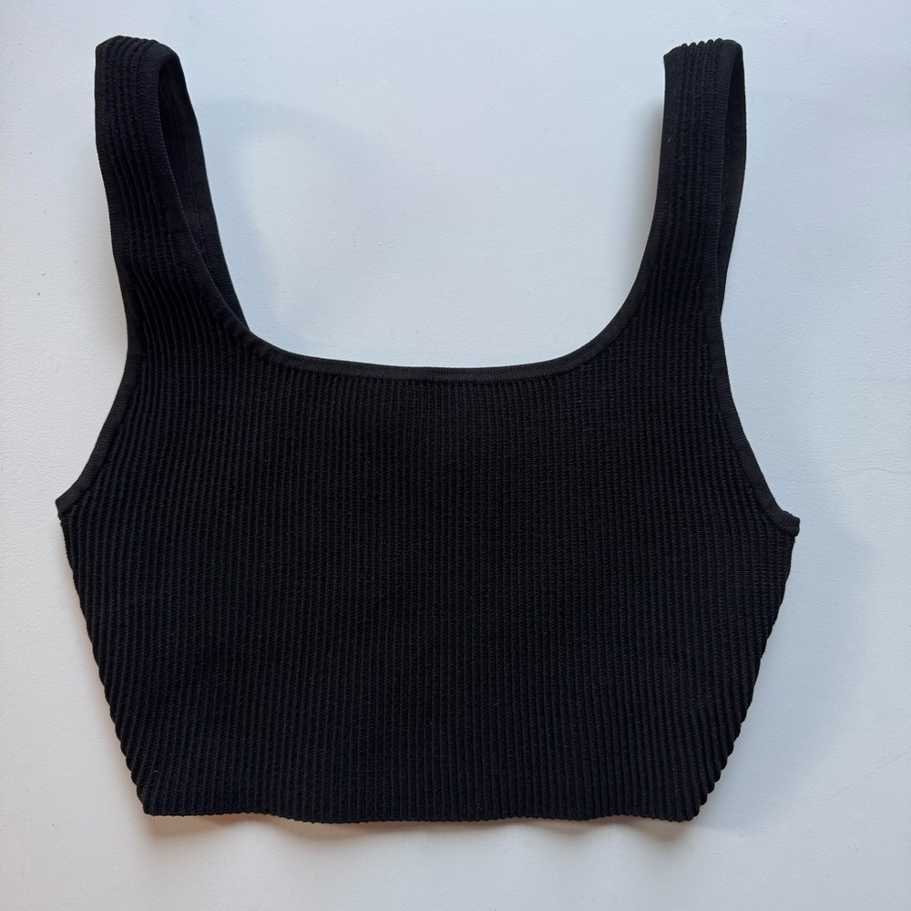 Aritzia Babaton Sculpt Knit Squareneck Cropped Tank Top